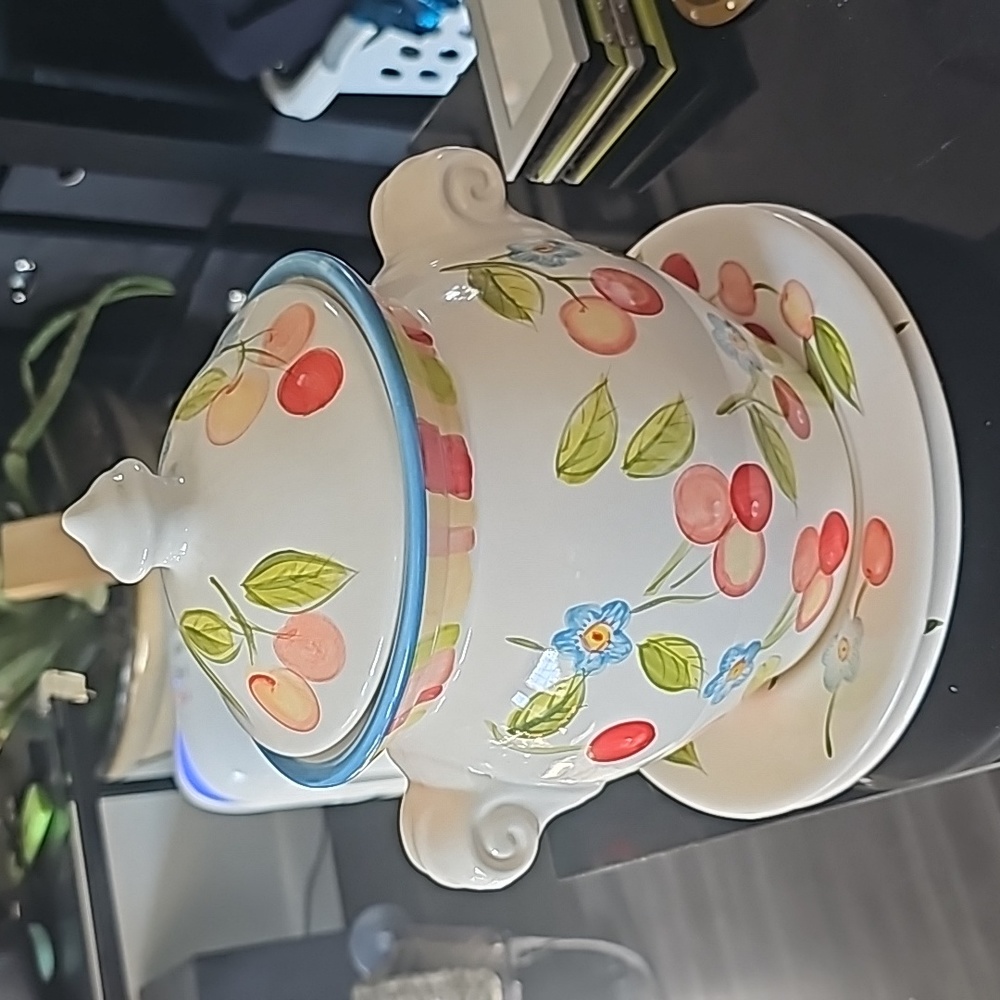 Tabletop Gallery Cherry Blossom Cookie Jar w/ 2 plates